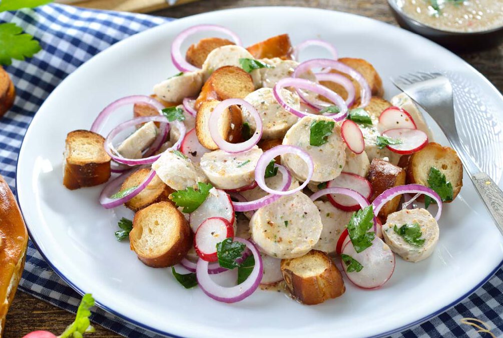 Bre­zen Weiß­wurst Salat